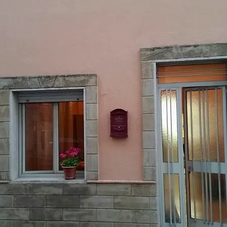 Casa Nuzzo راكالي